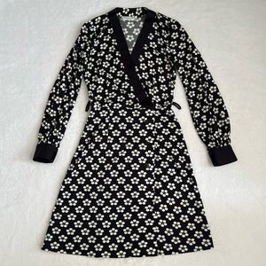 {VTG} Hanae Mori Tokyo | Retro Floral Long Sleeve Dress Black/White